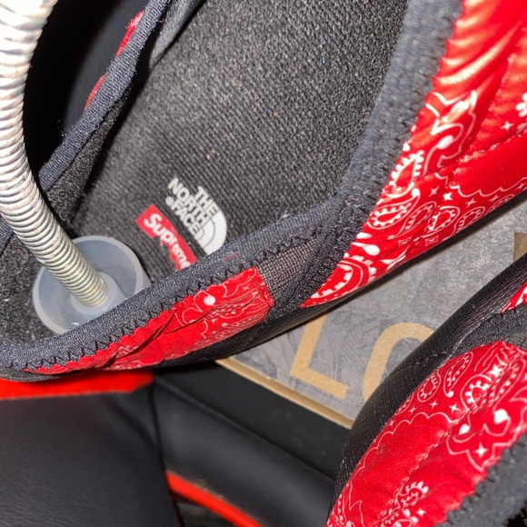 Supreme X The North Face - Picture 5 of 10